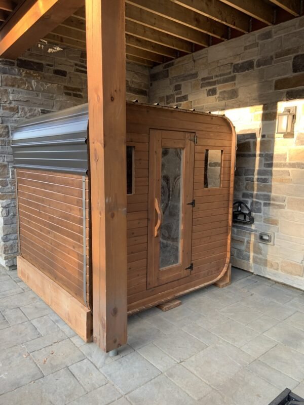 0dad41_3363a66ae6764658ab4d2875850aba69mv2-scaled-1.jpg Sauna Cube