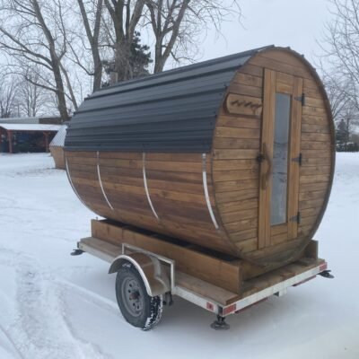 Sauna baril sur remorque