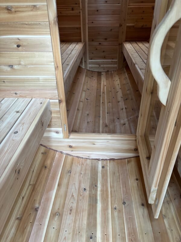 Sauna baril avec vestiaire